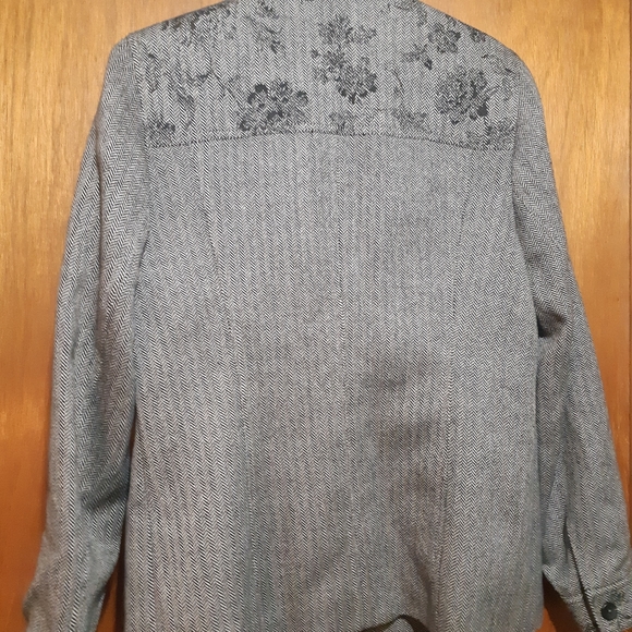 Womens Blazer - Picture 7 of 8